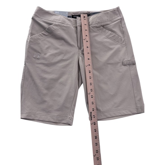 NWT Under Armour Performance HeatGear Women's Golf Shorts Sz 6 Relax Fit Beige - Picture 7 of 7